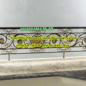 BAN CÔNG SẮT BC-612