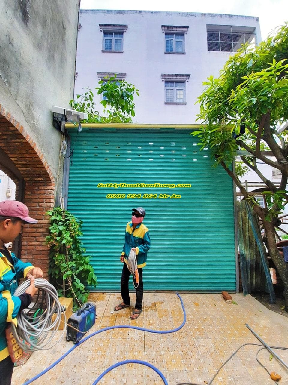 CỬA CUỐN ĐÀI LOAN CCĐL-04