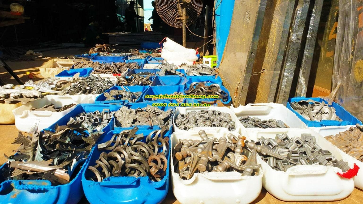 PHỤ KIỆN HOA LÁ SẮT, GANG PK-08