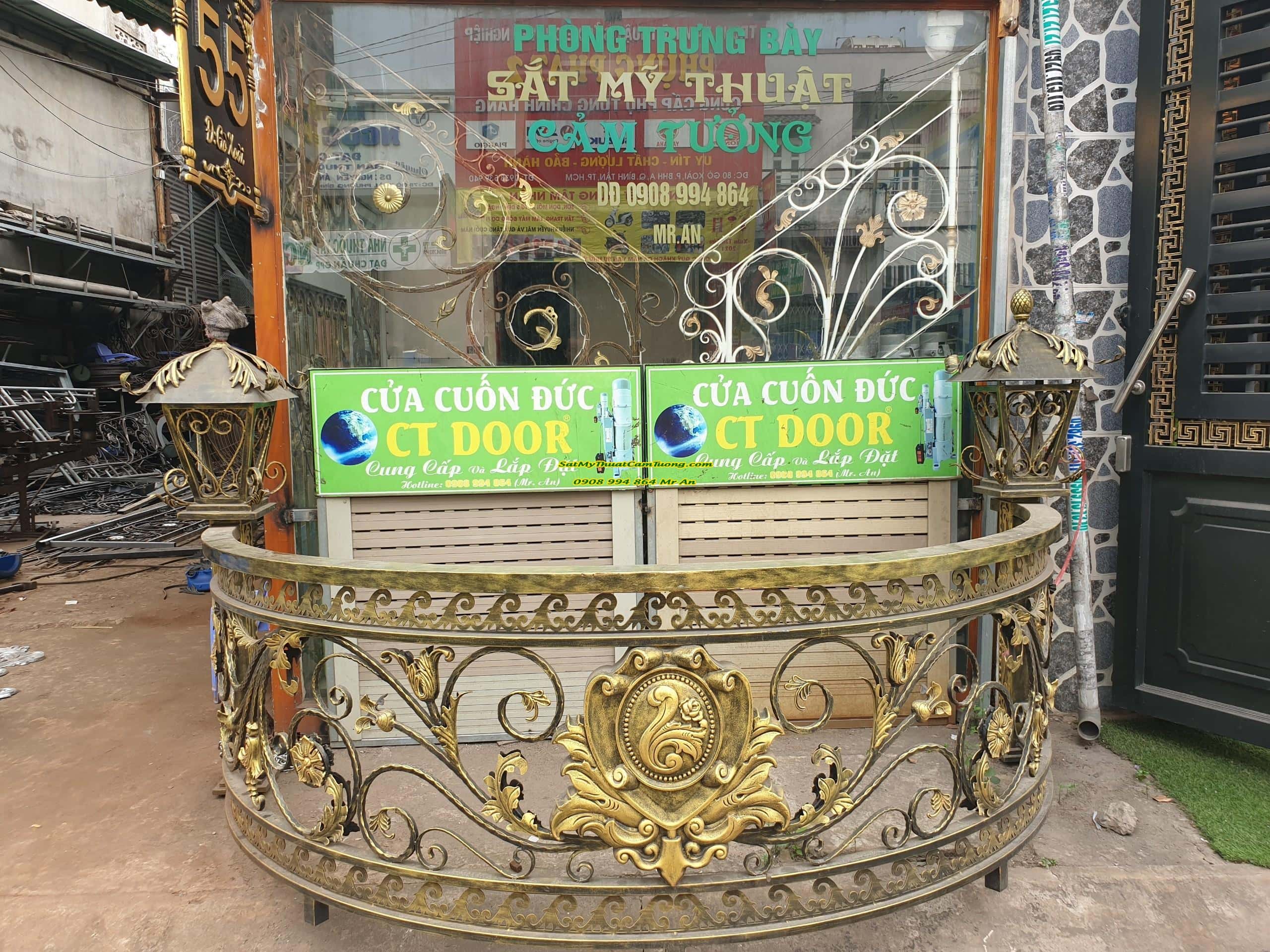 BAN CÔNG SẮT BC-628