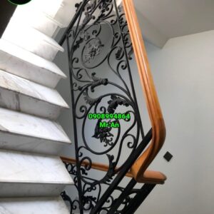 Cầu thang sắt 011