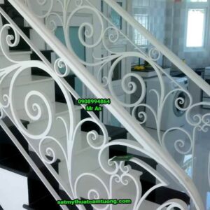 Cầu thang sắt 010