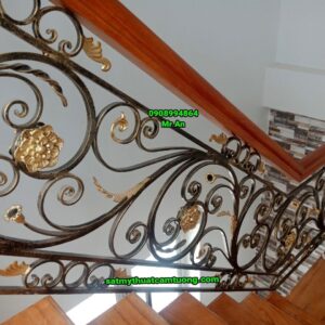 Cầu thang sắt 005