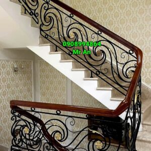 Cầu thang sắt 004