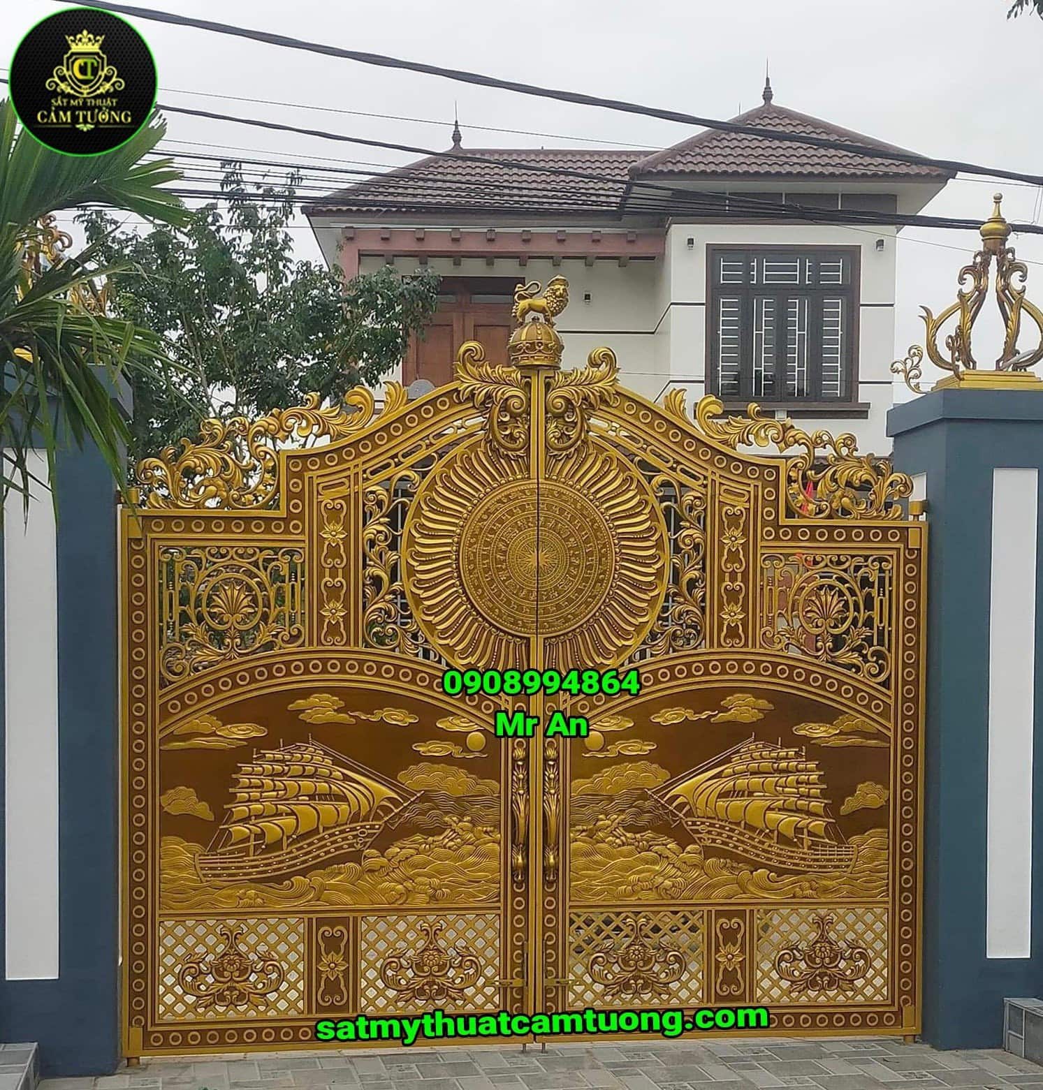 Cửa cổng nhôm đúc 097