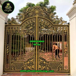 Cửa cổng nhôm đúc 080