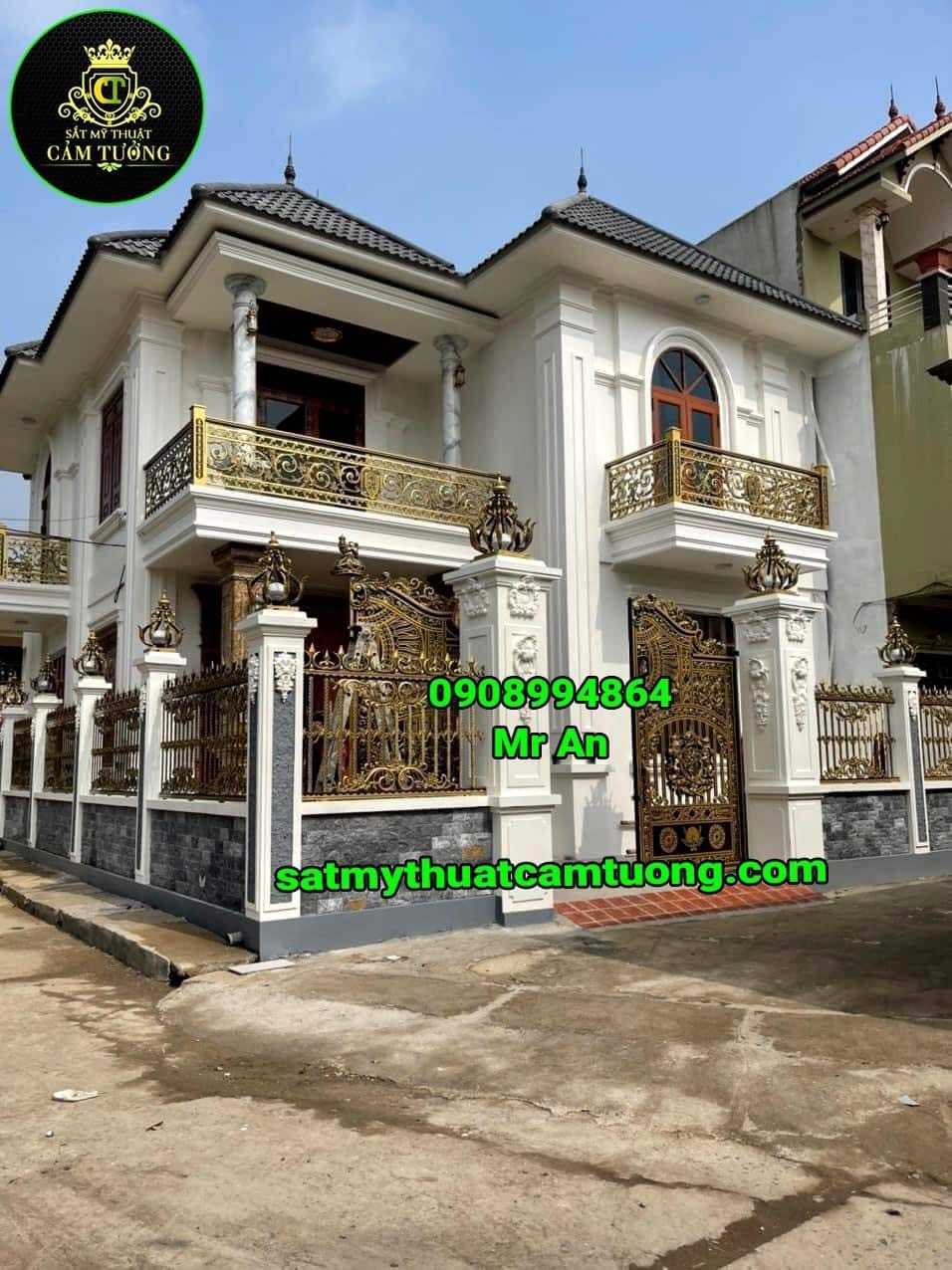 Cua Cong Hop Kim Nhom Duc 49