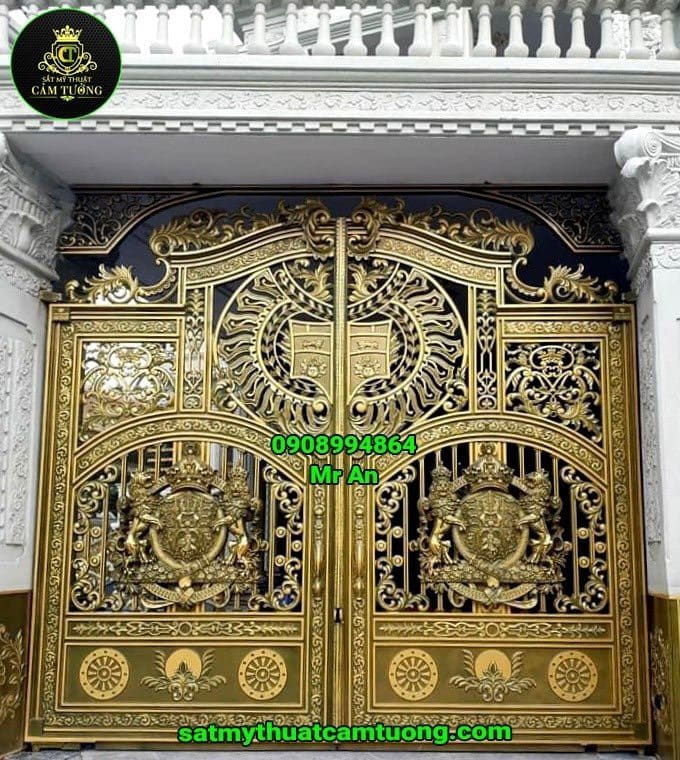 Cua Cong Hop Kim Nhom Duc 65