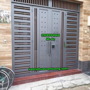 Cửa cổng sắt 010