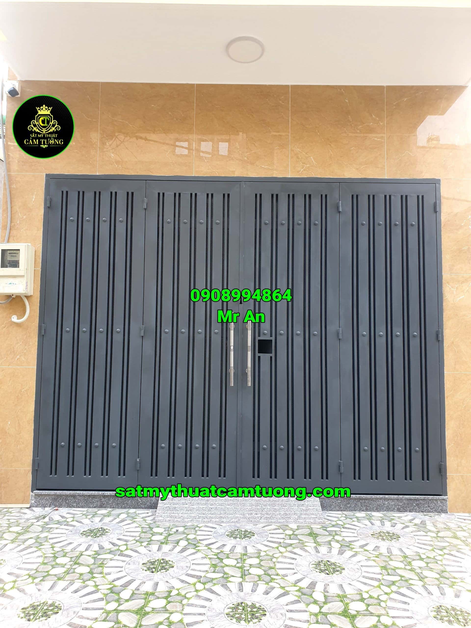 Cửa cổng sắt 003